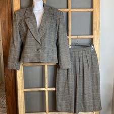 Vintage E.H. Woods Women's 30 Wool Plaid Skirt Suit Size 12 Princess Cut