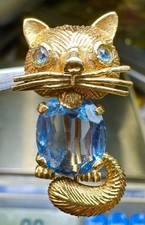 Vintage 1970's 14K Yellow Solid Gold Blue Topaz Kitty Cat Brooch Pin 6.70 Grams