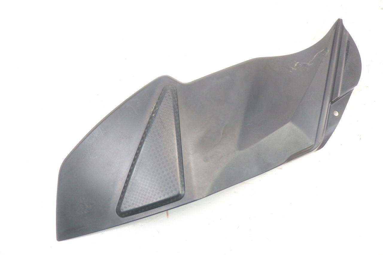 LEFT SIDE FRAME COVER - SUZUKI GSR 750 (2011 - 2017)