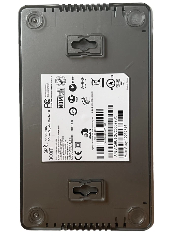 3Com Gigabit (3CGSU08) 8-Ports External Switch - Image 4 of 4