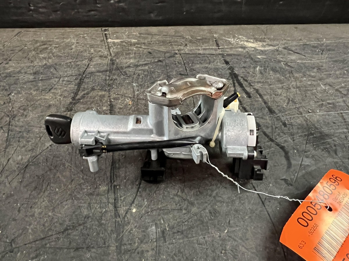 07-13 SUZUKI SX4 IGNITION SWITCH WITH CYLINDER HOUSING & KEY | eBay