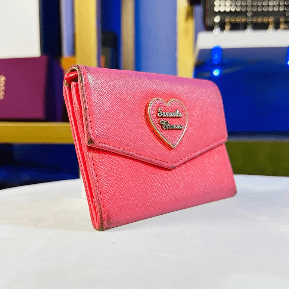 Cartera Compacta Samantha Thavasa Cuero Rosa ID Ventana Foto 2 de 4