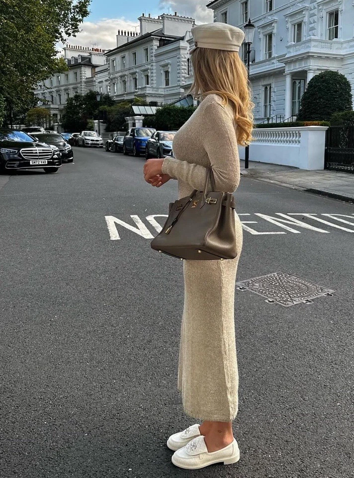 VESTIDO LARGO DE PUNTO ZARA CON DETALLE DE HILO METALIZADO DORADO TALLA L Foto 3 de 4