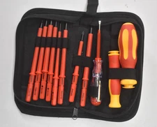 11 Piece Insulated Blade Set PH2x110 To T15x110 500V Screwdriver Kit Tools