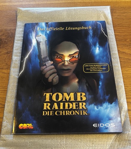Das Offizielle Lösungsbuch Tomb Raider Die Chronik Eidos Core PlayStation 2000 - Afbeelding 1 van 2
