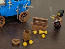 Vintage (1992) LEGO Castle set 6038 Wolfpack Renegades - RARE