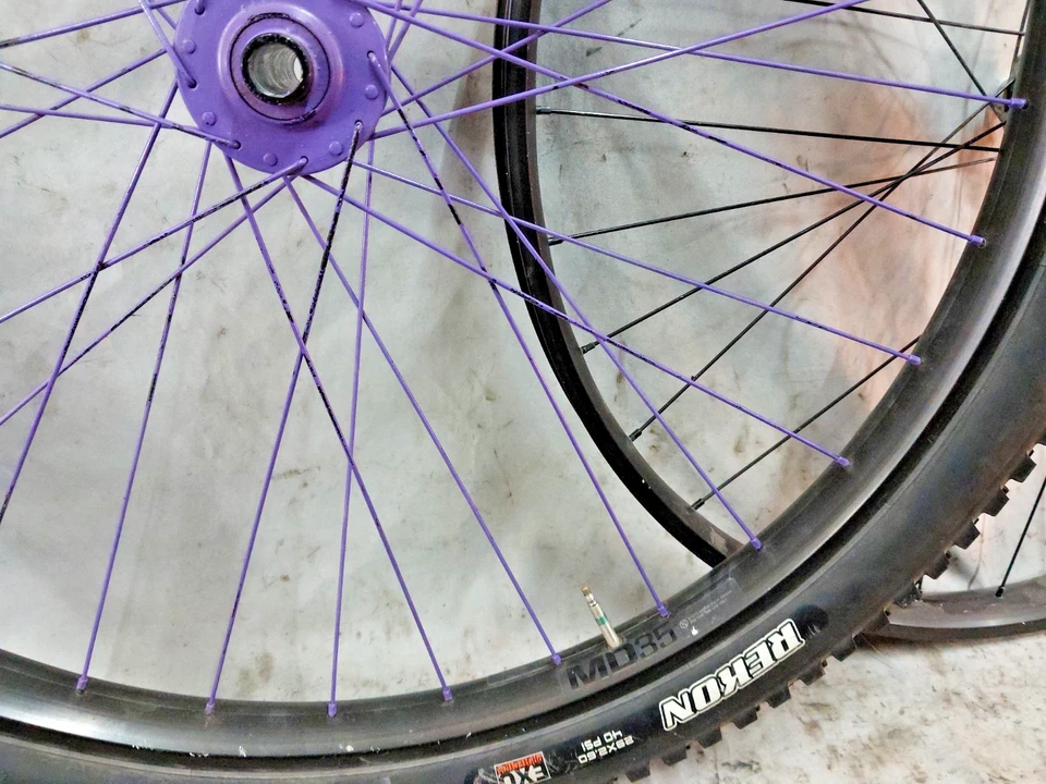 Trek Bontrager Duroc 40 29" MTB Bike WheelSet 29er 15/12mm ThruAxle Disc 148/110 - Image 4 of 4