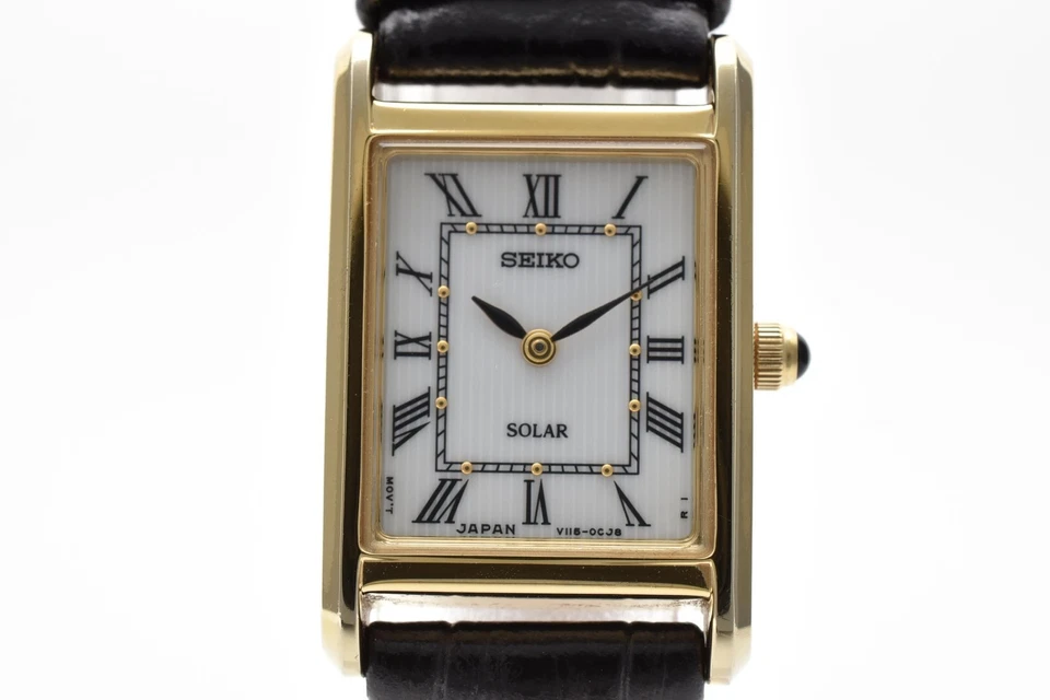 ▶️【Casi Como Nuevo】 Reloj Solar Para Mujer SEIKO V115-0BD0 Forma Tanque Dorado 18mm JAPÓN Foto 2 de 4