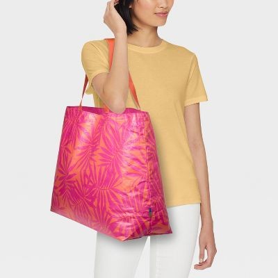 OPEN STORY WATER RESISTANT REVERSIBLE TOTE BAG - PINK/CORAL