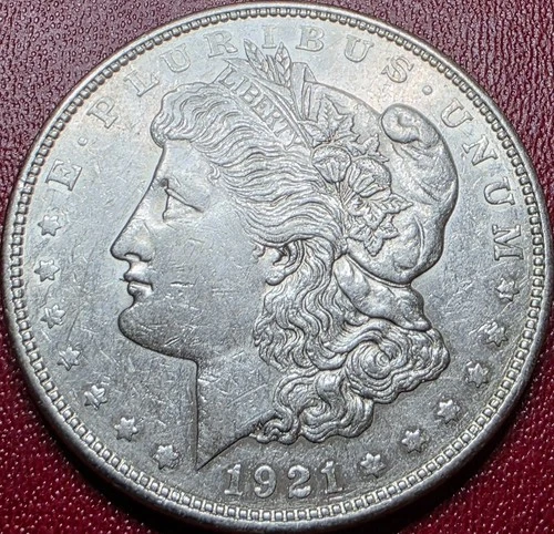 1921 MORGAN SILVER DOLLAR 90% Silver  -  Extremely Fine+ to AU              5630