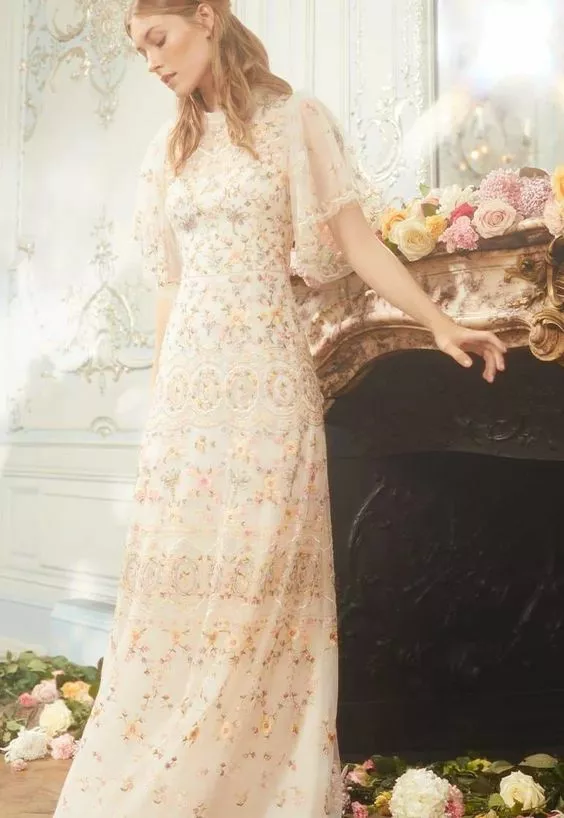 Needle dress top