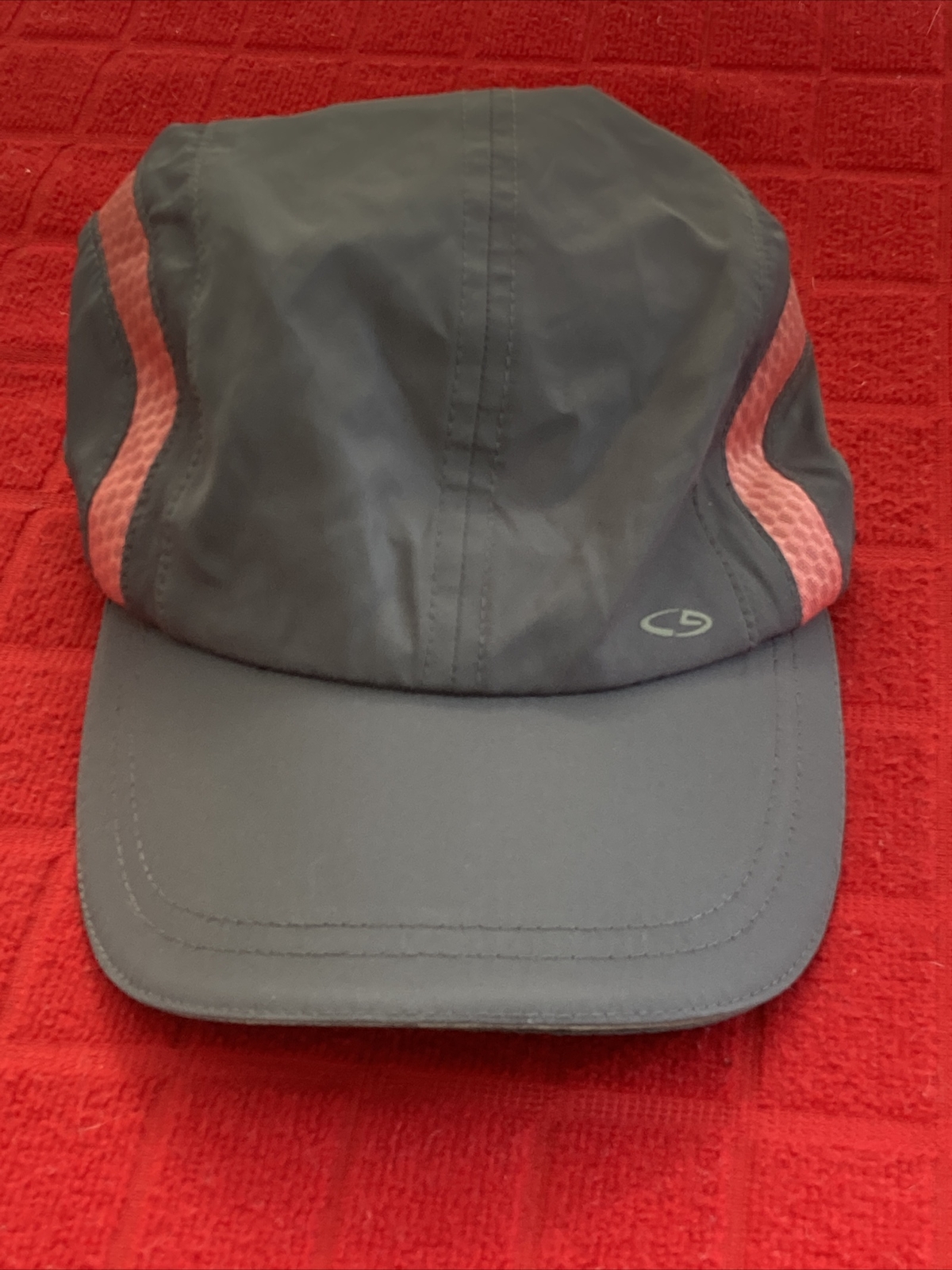 WOMAN’S ACTIVEWARE CAP - image 8