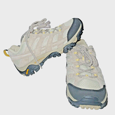 Merrell J06020 Women's Moab 2 Vent Hiking Shoe, Taupe, Size 7W