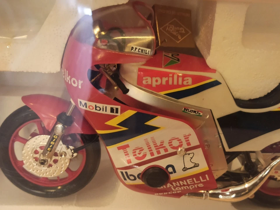 Aprilia 250 cc P.F. Chili Die Cast Model 1/10 Ref 13865 Guitoy - Immagine 4 di 4