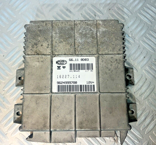 CALCULATEUR MOTEUR PEUGEOT 106