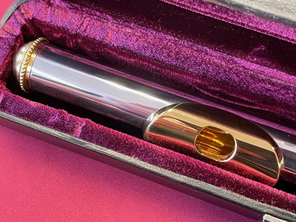 Nueva JUNTA DE CABEZA clásica Haynes en PLATA ESTERLINA (.925) con adornos de ORO - Se envía GRATIS Foto 2 de 4