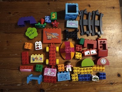 LEGO Duplo Konvolut Inklusive Eisenbahn Und Ein paar Mega Bloks Steinen