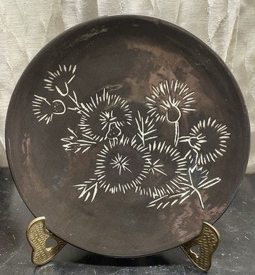 Ceramic Black Plate Sgraffito Technique,Signed, Artistic/Elegance Expression8.5 