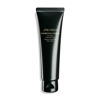 Shiseido Future Solution Lx Extra Rich Cleansing Foam - 125 Ml - Rich Foaming