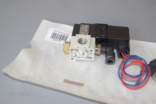 SMC VT307W-5DZ1-02T-F Solenoid 3 Ways Valve #213179-G2 - Picture 5 of 7