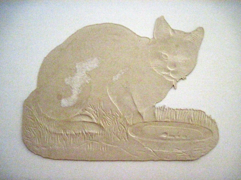 Интересный винтажный кот высеченный - выглядит как кошка ест сардину ужин * - Изображение 2 из 2