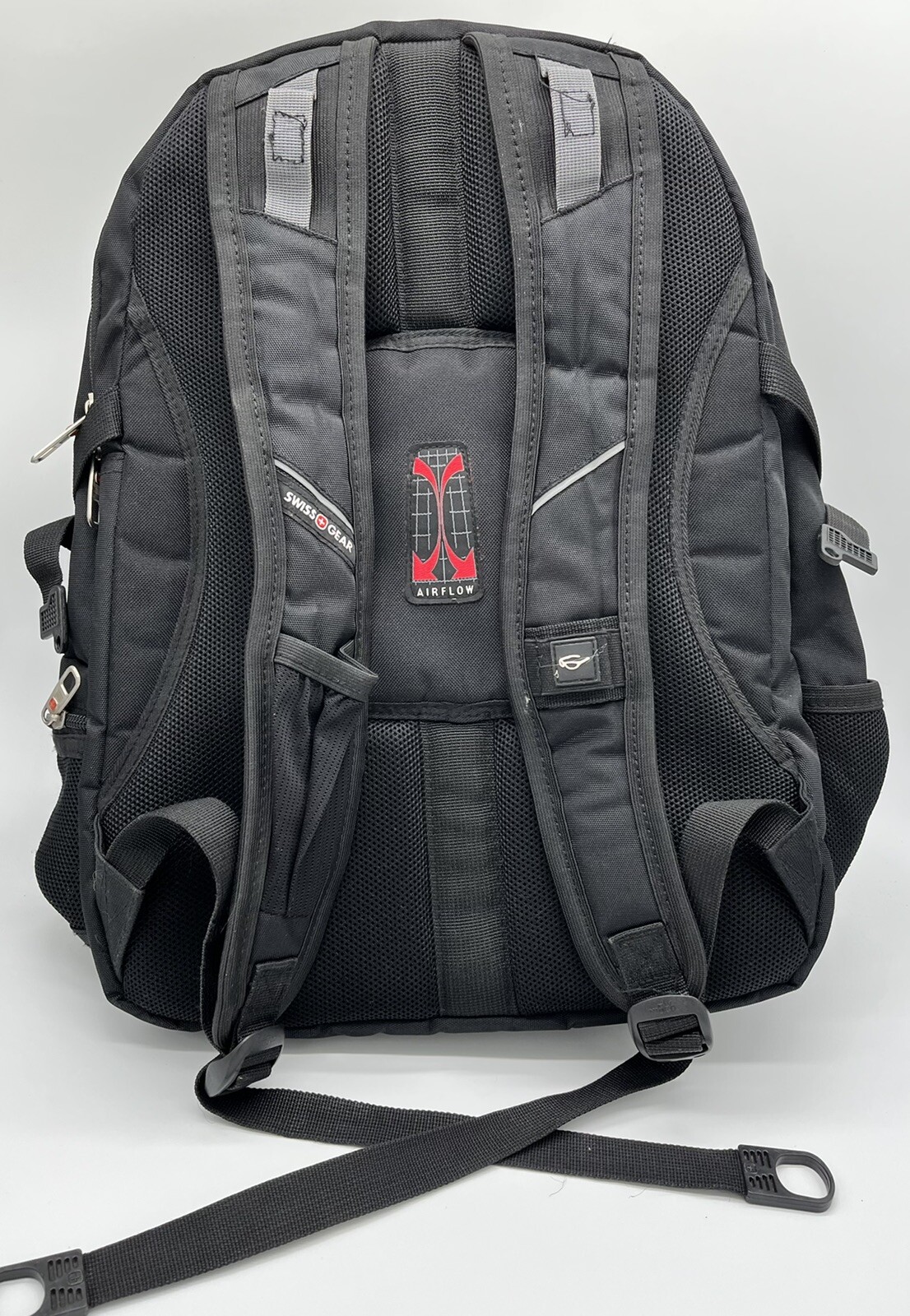SwissGear Airflow Travel Laptop Backpack Carry-On Bag Adjustable Straps ...