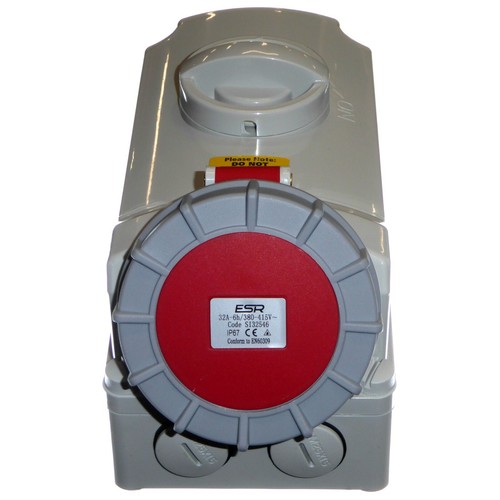 32A Interlocked Socket 32 Amp 3 Phase 5 Pin IP67 Waterproof 415V Red Industrial - Picture 5 of 14
