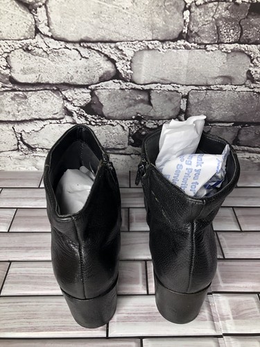 Banana Republic Black Leather Side Zip Heel Booties Boots Women Sz 6M US/36.5EU - Picture 6 of 18