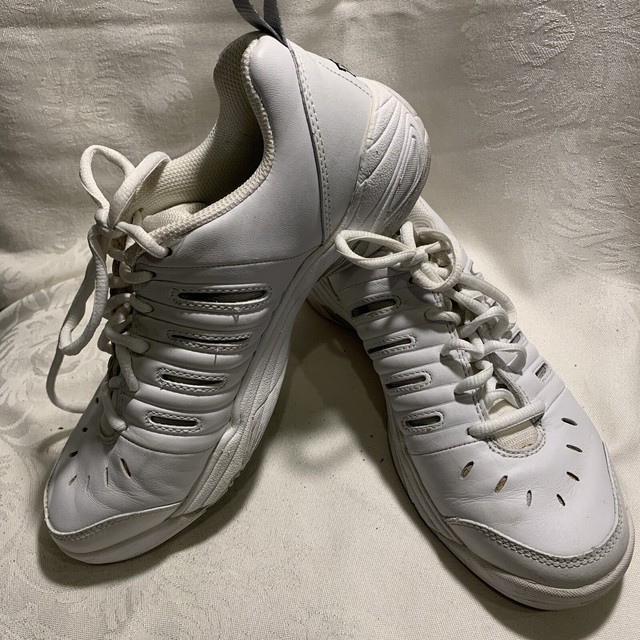 women's tennis court shoes sale