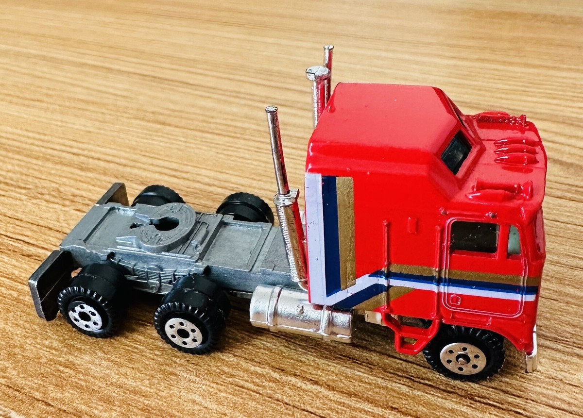Yatming Kenworth 100 COE Areodyne 108 #1404 Universal Studios