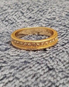 NEW 14K GOLD TONE 4MM WIDE BAND 1.5MM BRILLIANT CUTS DESIGN ESTATE SIZE 7 RING