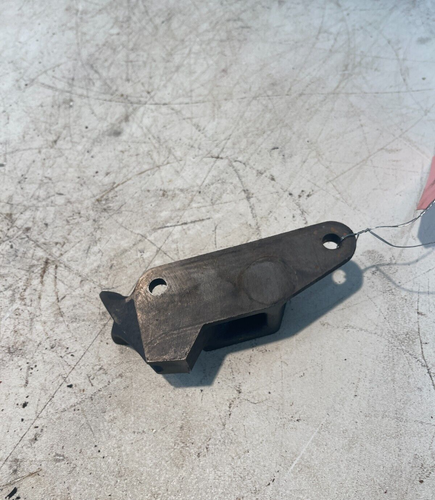 1968 Ford 2110 LCG Tractor Rearend Differential Guide Bracket C5NN4194F 2000 - Picture 5 of 5