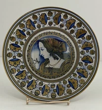 DERUTA, ITALY MAJOLICA POTTERY BOWL BY FABBRI RENAISSANCE PORTRAIT "CYNTHIA"