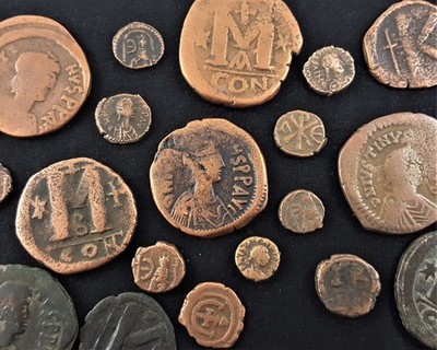 Set of 3 Coins 5 Nummia Bronze Byzantine Byz-Justin-I Condition C