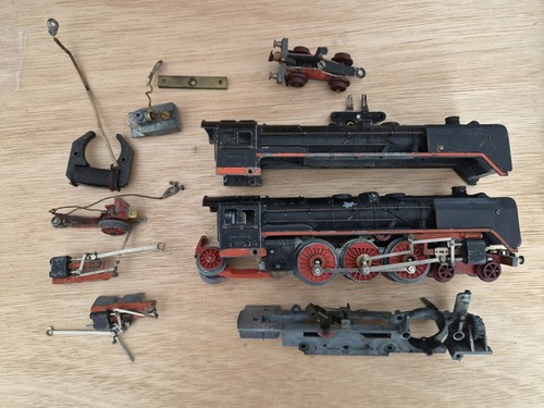 Trix 4-6-2 Pacific 20057 20/57 German BR-01 | Condition: For parts or not working