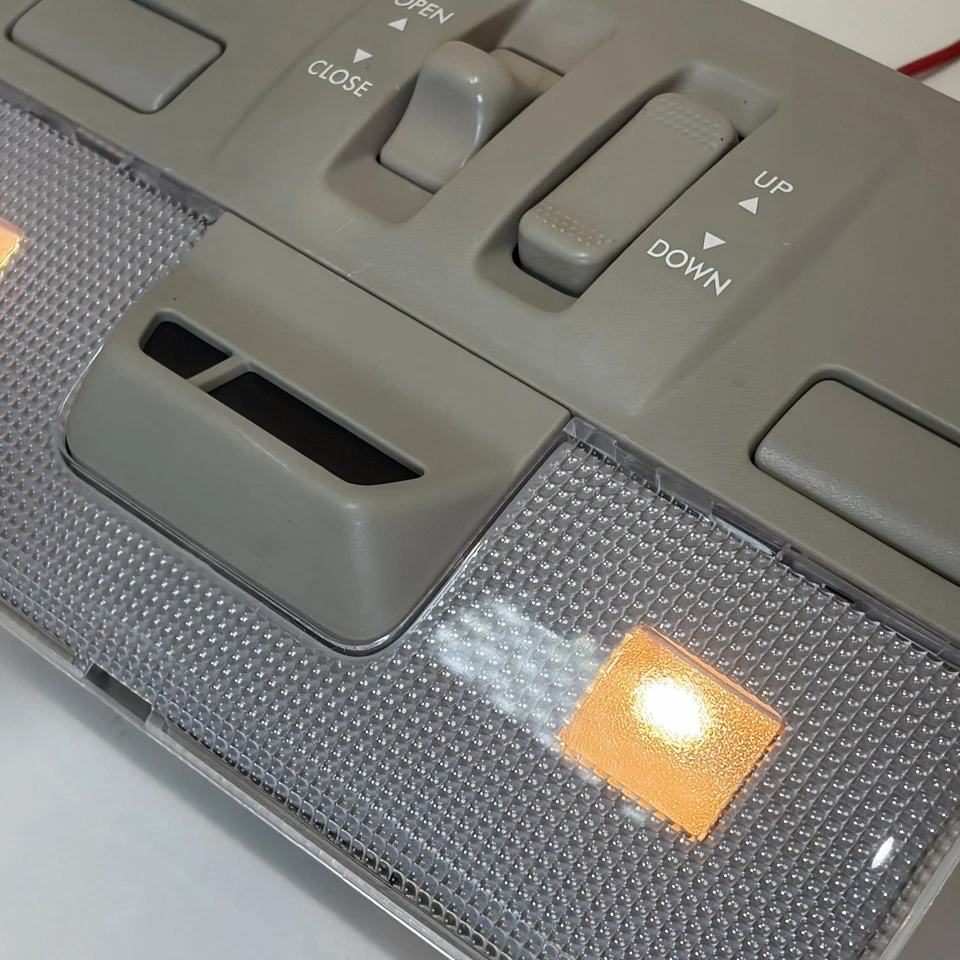 2005-2009 Subaru Legacy Overhead Console Dome Light Interior Map Lamp VC12-006 - Image 3 of 4