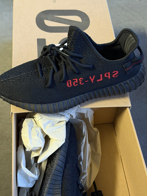adidas Yeezy Boost 350 V2 Bred Men's Sneakers - Cblack/Cblack/Red, US 10