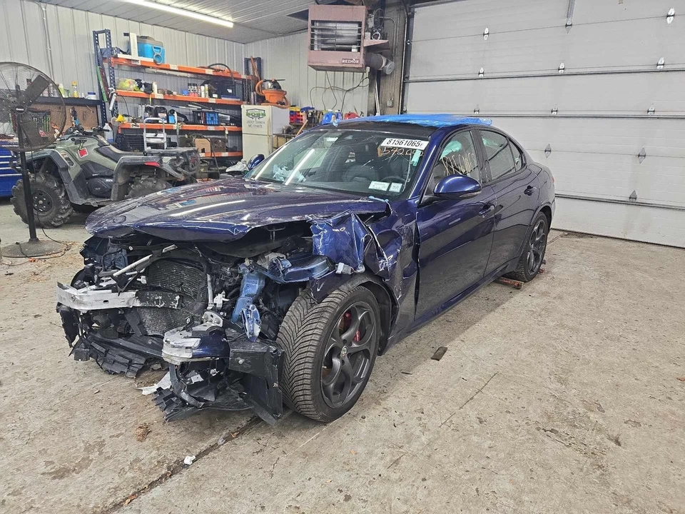 Used Washer Fluid Reservoir fits: 2017 Alfa romeo Giulia 2.0 Grade A - Image 3 of 4