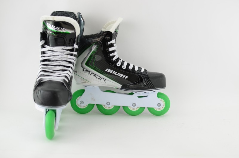 Bauer Vapor Fly 30 Inline Hockey Skates Senior Size 9.5 R (0627-1947)
