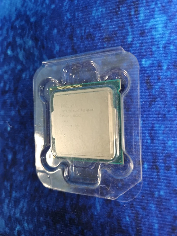Procesador Intel SR14D Core i5-4670 3,4 GHz (BXC80646I54670K) 4 núcleos Foto 3 de 4