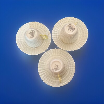 BELEEK LIMPET YELLOW FLAT DEMITASSE CUP&SAUCER 3 SETS