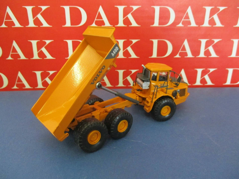 Die cast 1/87 Modellino Mezzo Movimento Terra Volvo A40D - Dump Truck - Immagine 4 di 4