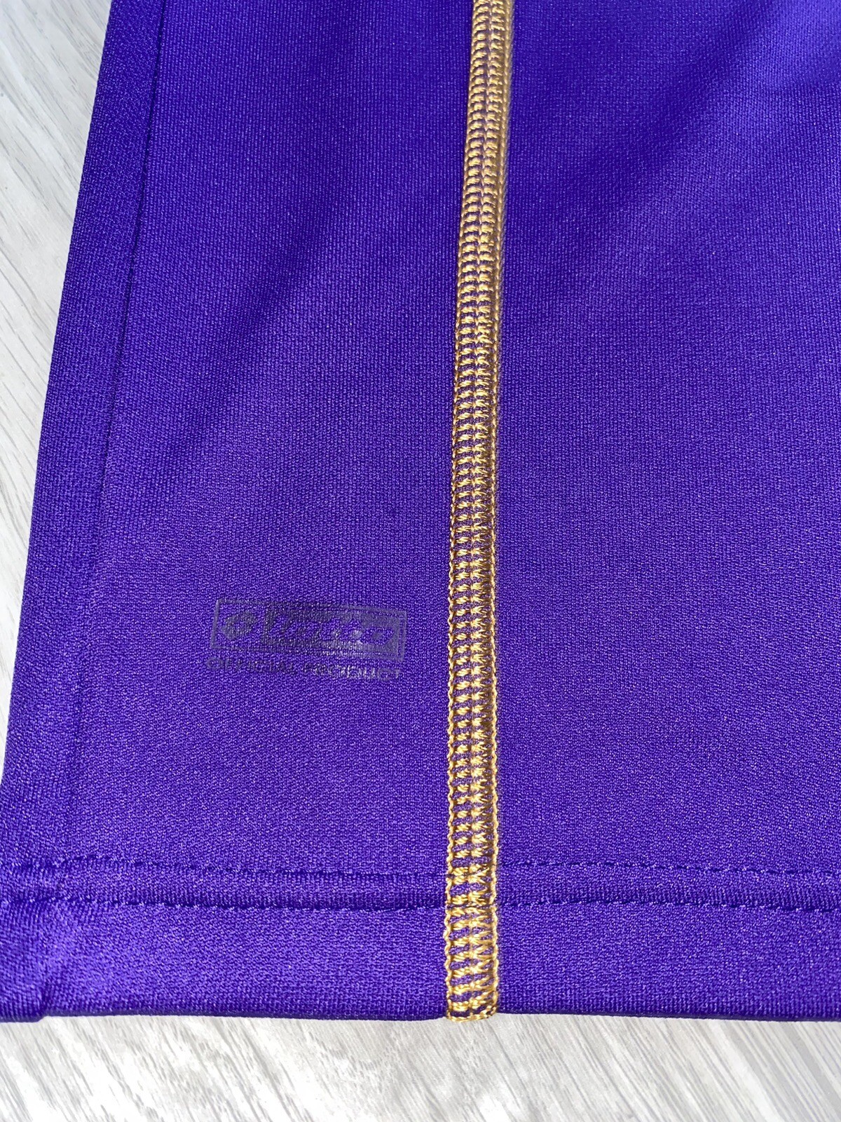 Picture 8 of 9