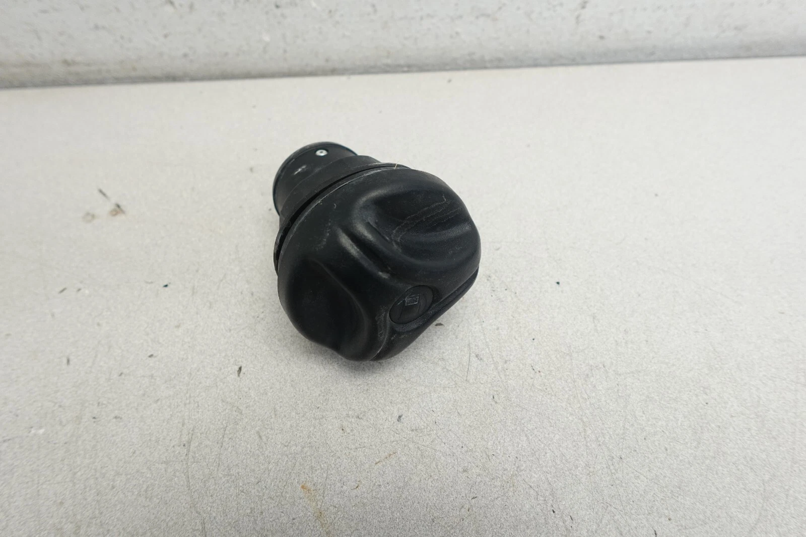 1996-2011 GTI GTS GTX RXP RXT XP Sea-Doo OEM Gas Fuel Cap w/ Filler Neck Ass'y