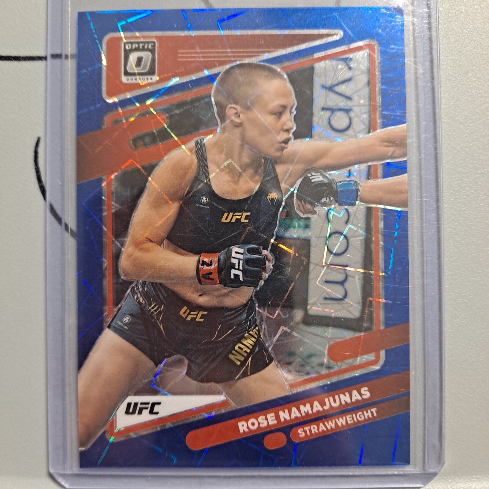 Rose Namajunas #90 Blue Velocity Prizm - 2022 Panini Donruss Optic UFC