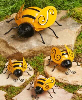 4 Metal Bugs Bumble Bees or Ladybugs Wall Ground Fence Garden Art Outdoor Decor