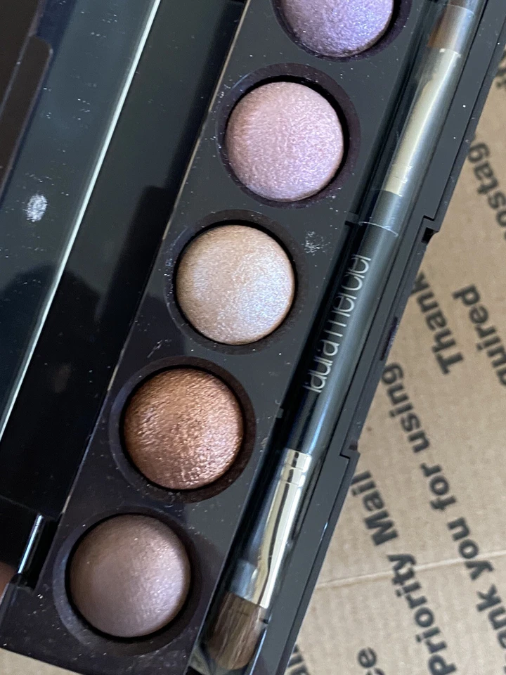 Laura Mercier 5 Color  Baked Eye Color Palette Bonbons - Image 3 of 4