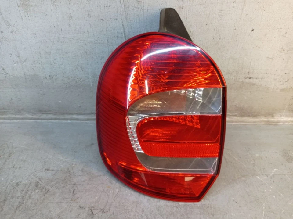 Faro Posteriore Sinistro Per RENAULT MODUS/GRAND MODUS (F/JP0) 8200658411R - Immagine 2 di 4