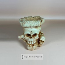 💀 Gothic Skeleton Ribcage Ashtray – Hand-Painted Ceramic Skull Bowl