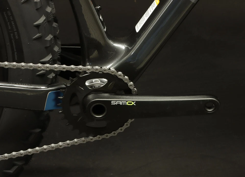 Bicicleta Salsa Beargrease Deore 11 Carbono Graso Neumático Grande Negra Desvanecida 11s NUEVA Pantalla Foto 2 de 4